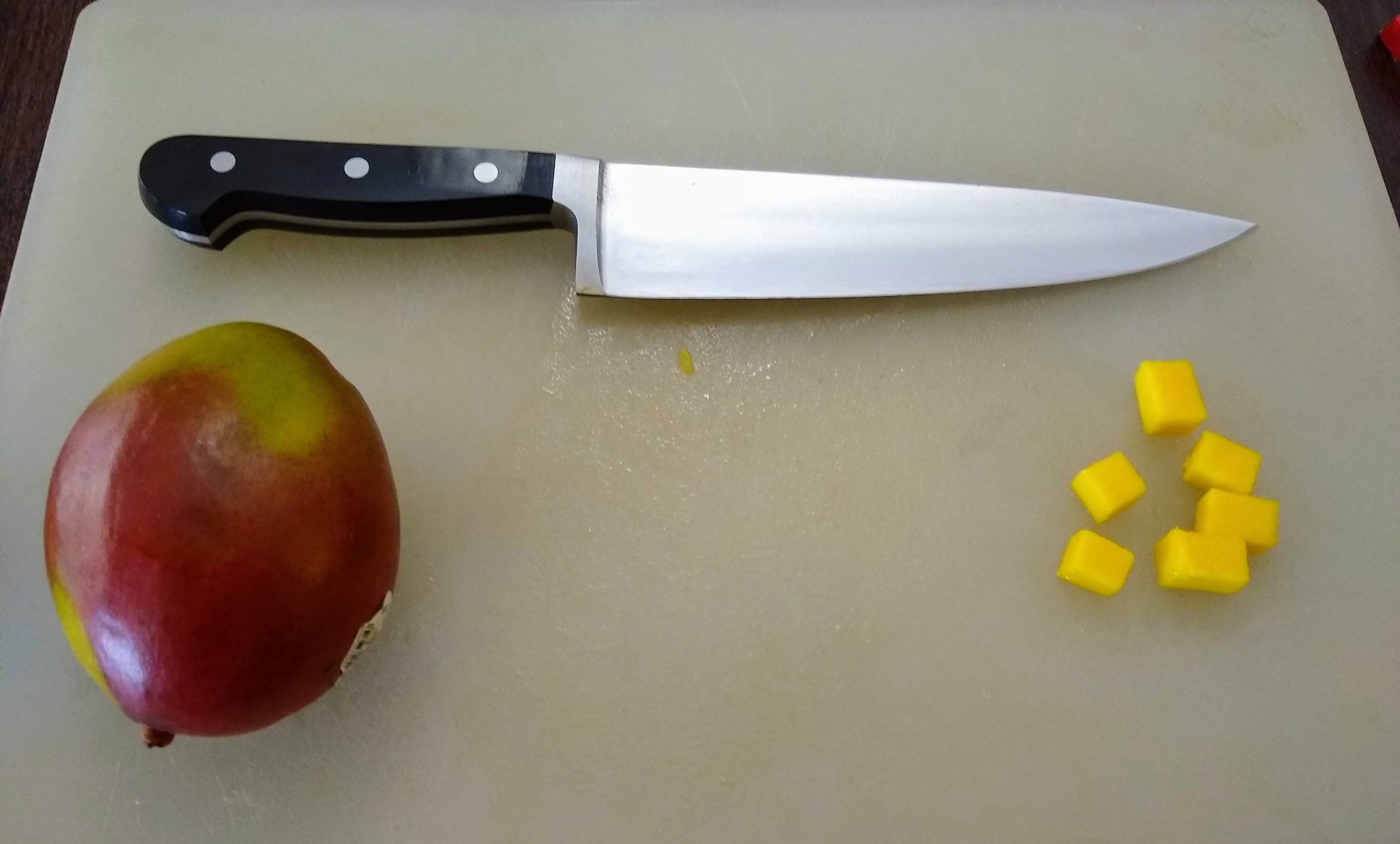 Knife Skills How to Easily Dice a Mango Kitch'N Giggles